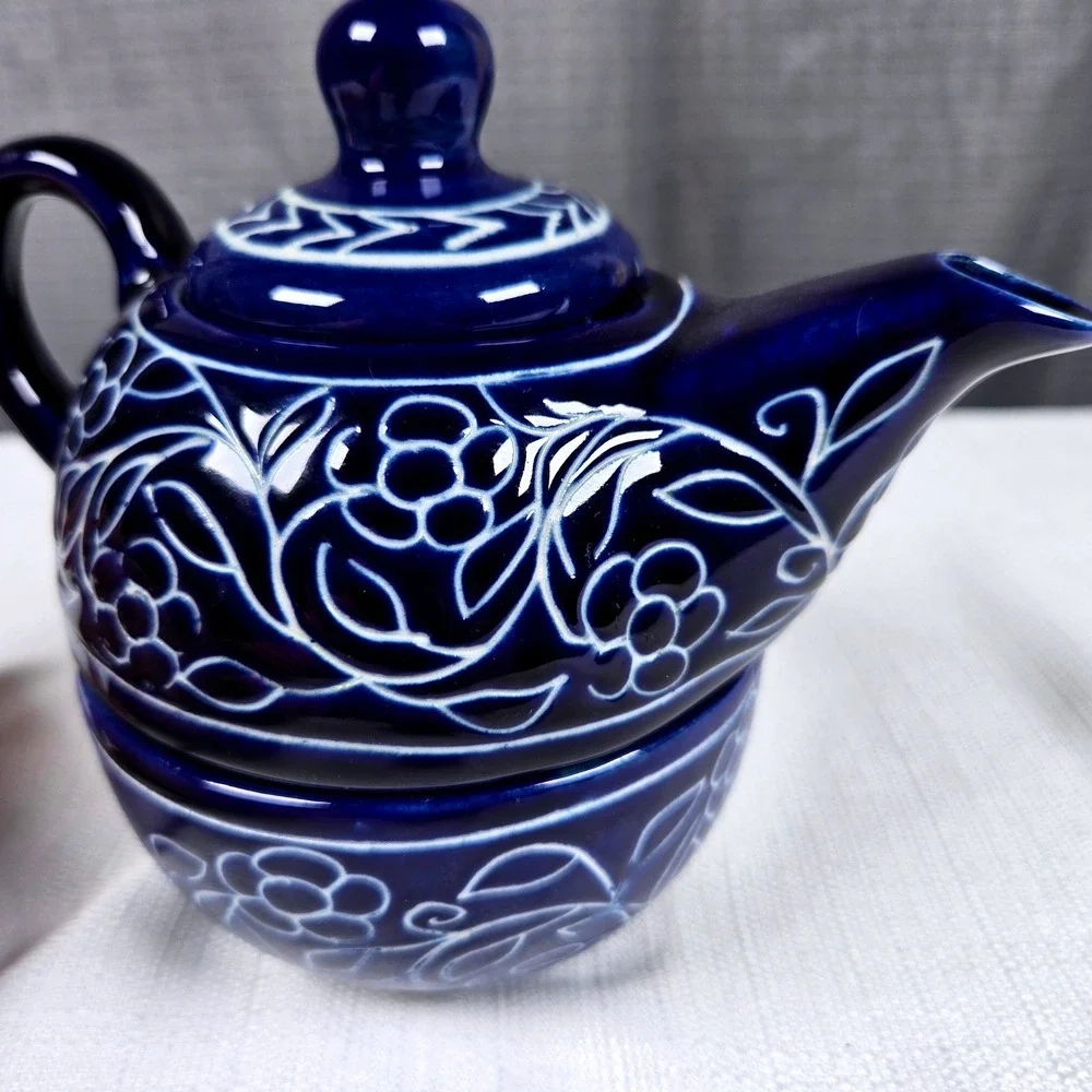 Nesting Teapot and Mug For One Single Serve Set Cobalt Blue White Etched Design